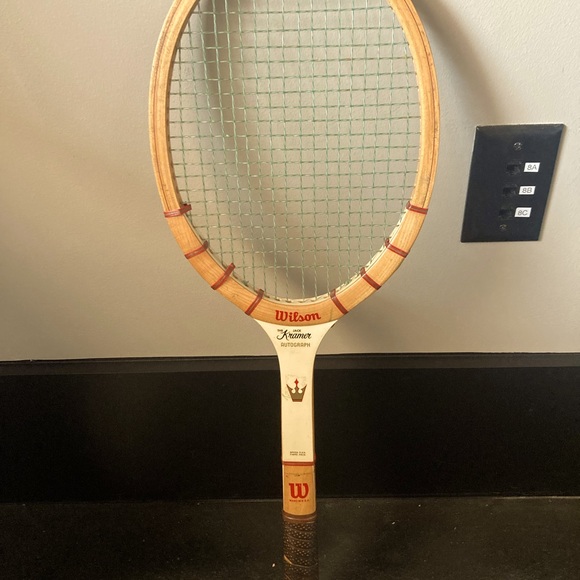 Wilson Jack Kramer Autograph tennis racquet - Picture 2 of 6